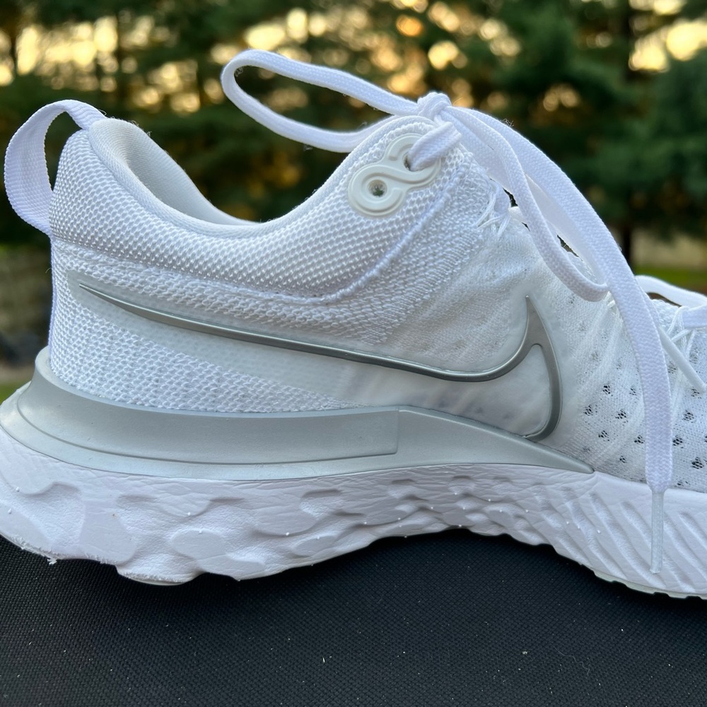 Wmns React Infinity Run Flyknit 3 'White Metallic Silver'